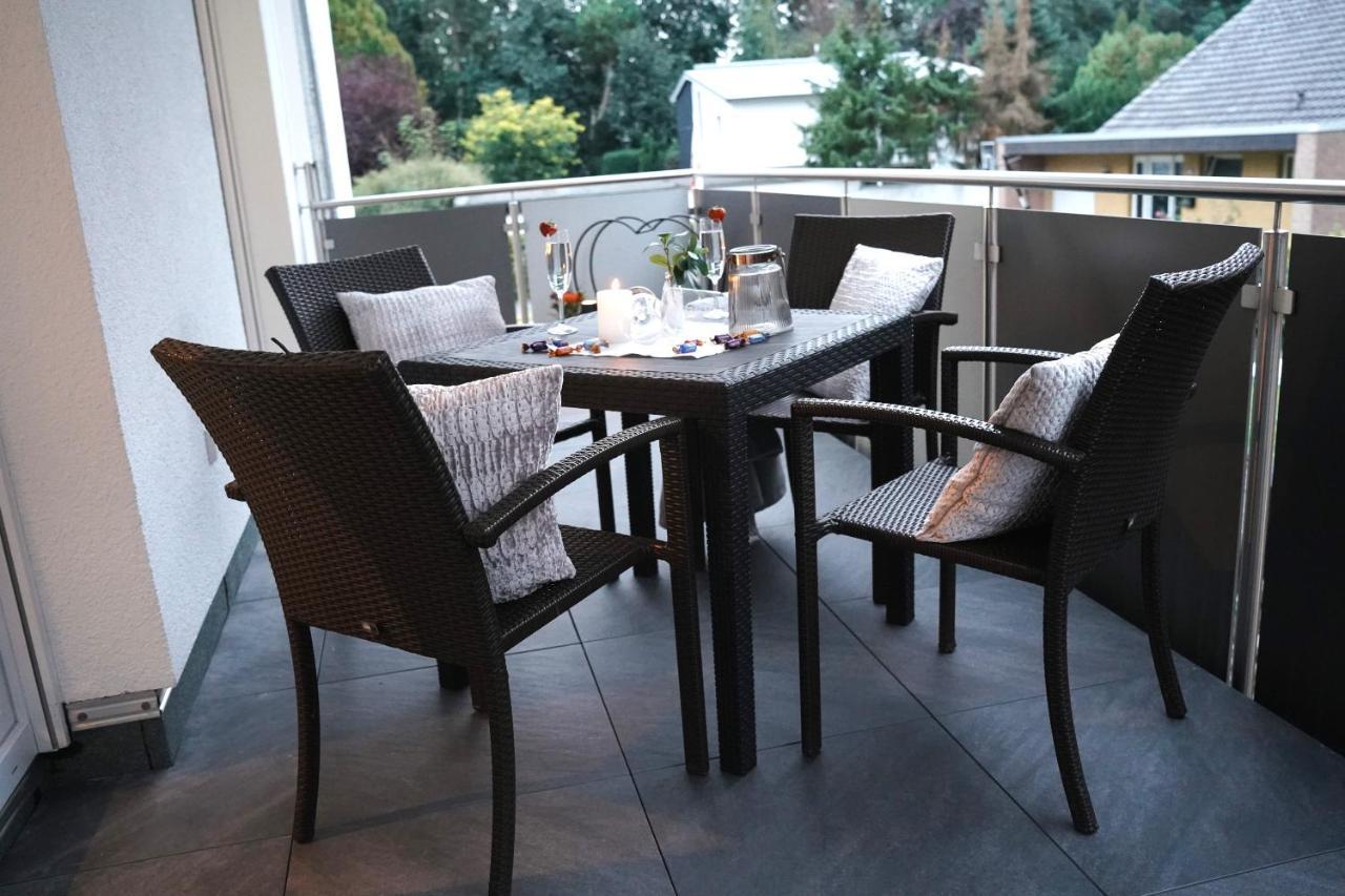 Kamin, Parkplatz, Balkon, Stilvolles Zuhause,Grosszuegig Lejlighed Paderborn Eksteriør billede